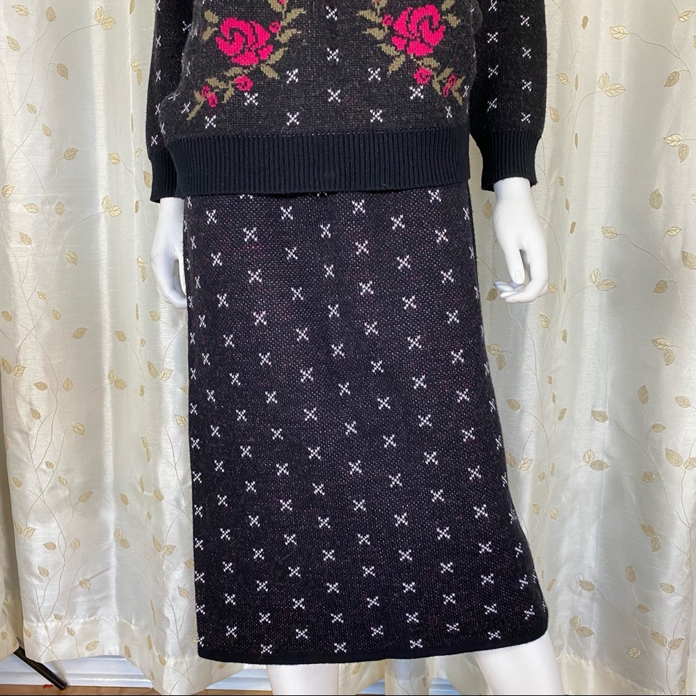 Vintage 80's Sweater Set - Picture 7 of 13